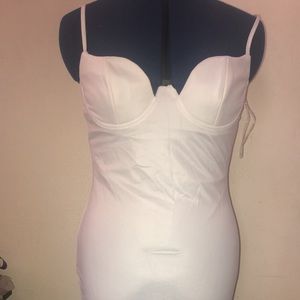 White fitted dress